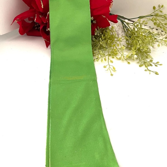 COPY - Grinch socks. NEW ITEM    ( Unisex  Adult ) - Picture 3 of 4